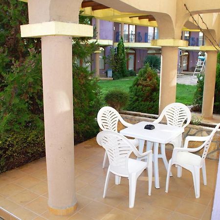 Azura Garden Apartments Chernomorets Exterior foto