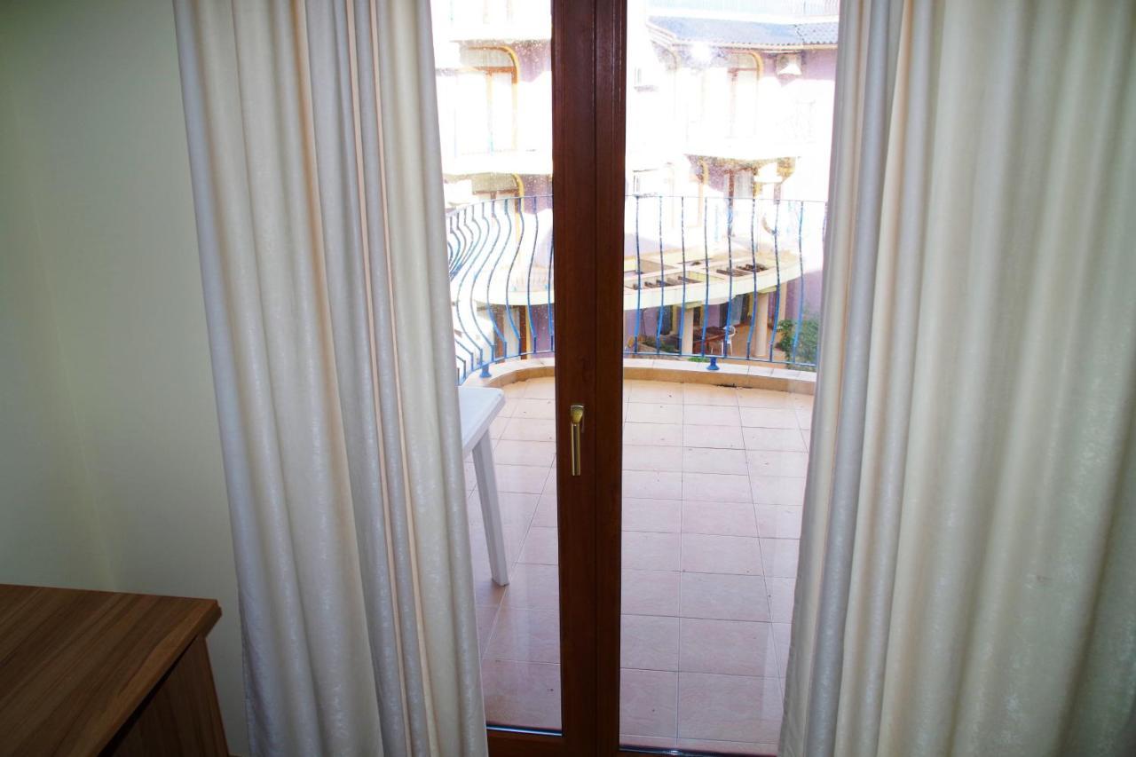 Azura Garden Apartments Chernomorets Exterior foto